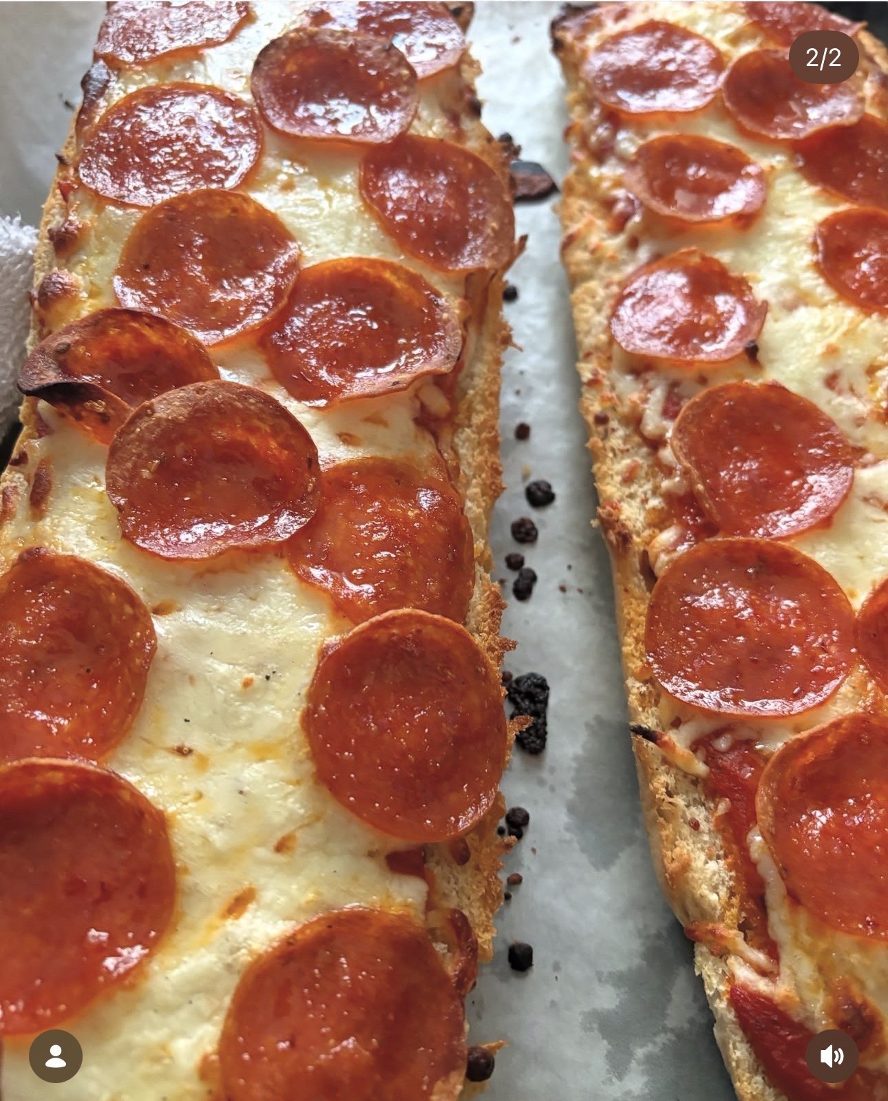 Pepperoni pizza